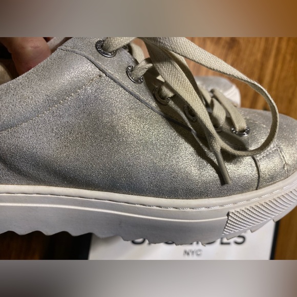 j/slides metallic sneakers - Picture 12 of 12